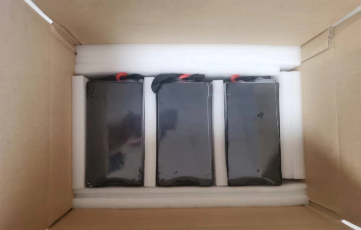 Kako dolgo zdržijo polprevodniške baterije?